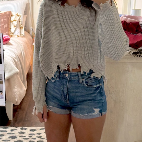 distressed grey sweater in women’s small - Picture 1 of 3